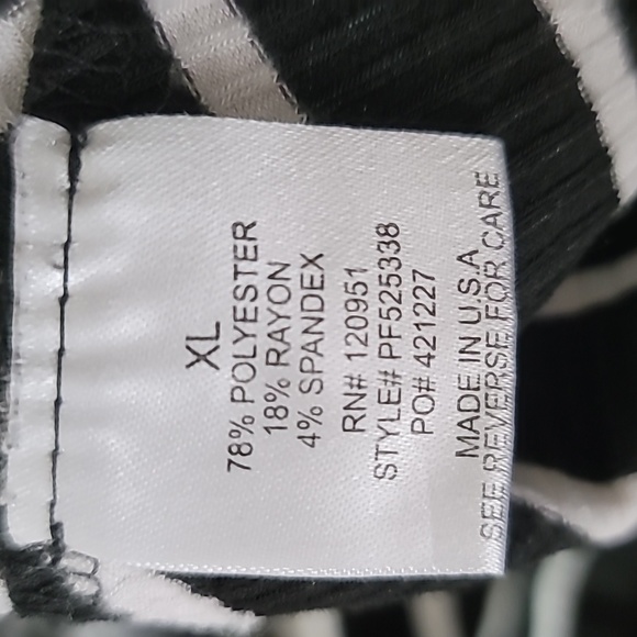 Pink Rose top - Picture 3 of 3